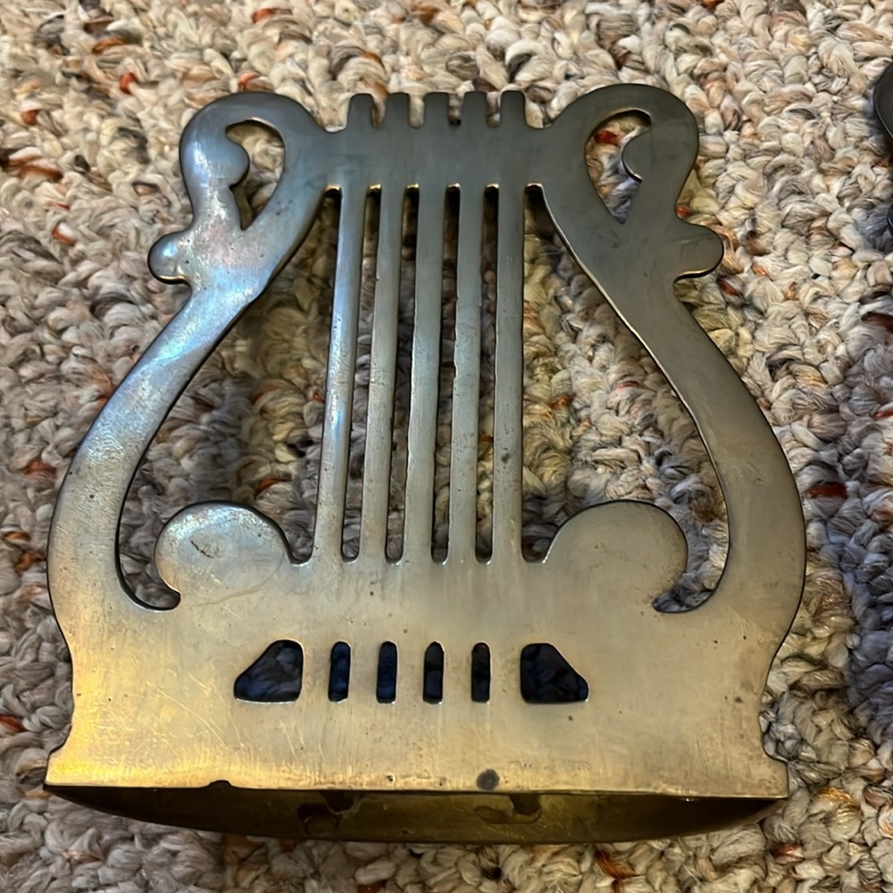 Vintage Brass Harp Music Note Bookends - Picture 5 of 12